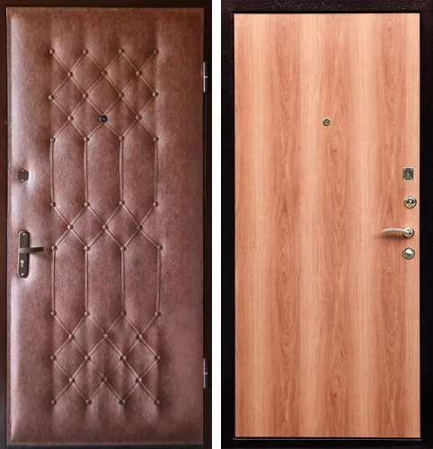Дверь входная светло коричневого цвета №11