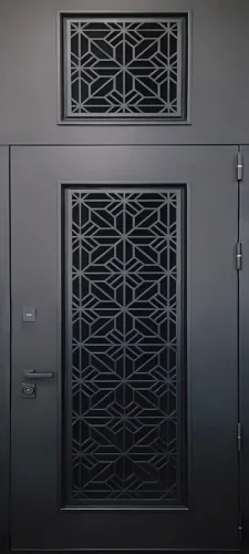 Чёрная железная дверь с кованной решёткой №47